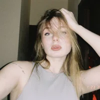 mary_meow_hot Adlı Modelin Avatarı