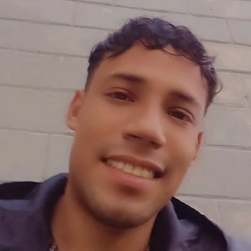 Escarlata24 profile photo