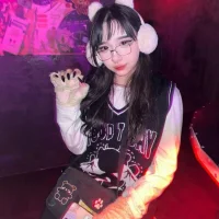 ErlineBarks's Profile Pic