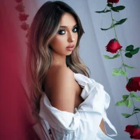 RileyElle's Profile Pic