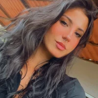 regina473's Profile Pic