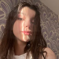 DollyHall's Avatar Pic