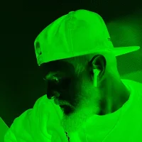 LucysSluttyHubby Immagine Avatar