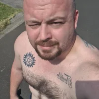 รูปโปรไฟล์ของ BeardedViking089