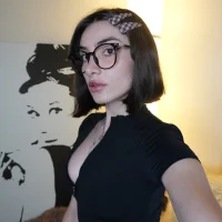 Профилна снимка на carolinawest