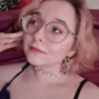 Aleks-casterrr live cam model