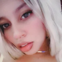 Angelinaa_mia webcam