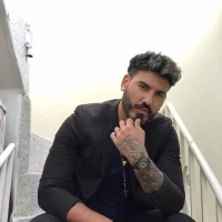 Ella_Noah's Profile Pic