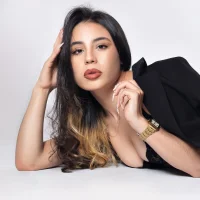 AbyThompson's Avatar Pic