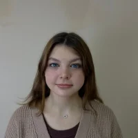 AraHeston's Profile Pic