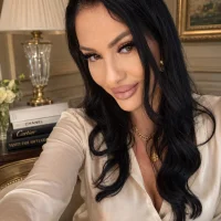 Lauren_Saint's Avatar Pic