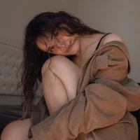 Mila_rusa অফলাইন চ্যাট রুম