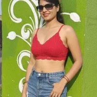 Sexy_Mahi69 Adlı Modelin Avatarı