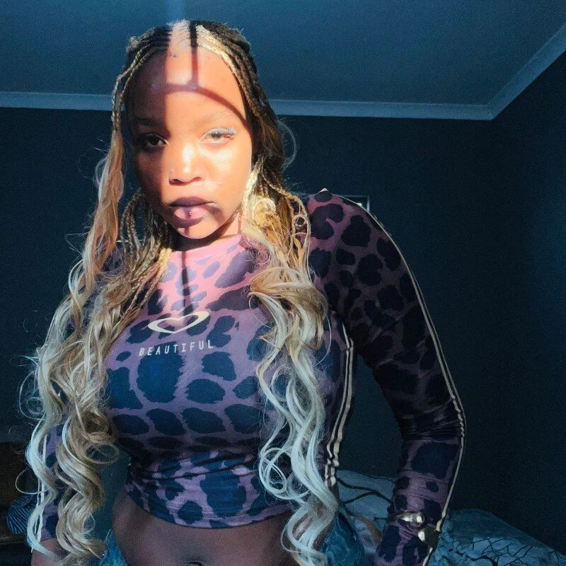 sweetLillieslani profile photo