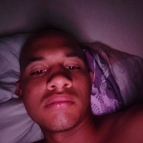 Chjjkjukk345 profile photo