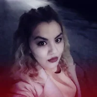 Sandra_Tesla's Profile Pic