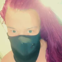 FR3AKYWIF33's Profile Pic