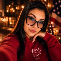 Camilaa_bueno's Avatar Pic