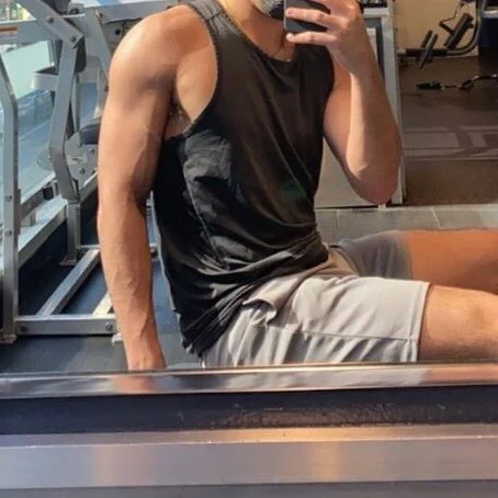 Daddyrichzzzz24 profile photo