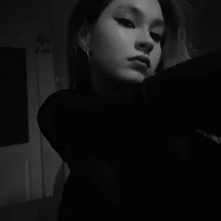 BeatrixCourtney's Profile Pic