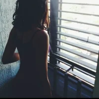 Maiazinha's Profile Pic