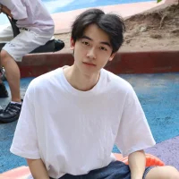 kissbaby-699's Avatar Pic