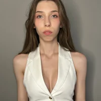 Foto do perfil de DorettaHedleyy