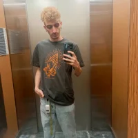 enosyan_69's Profile Pic