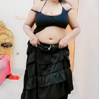 Фото профіля AttractiveDesiGirl