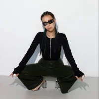 Foto do perfil de ElvaCranshaw