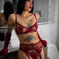 Slika avatara modela raven_blackk
