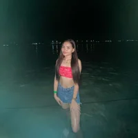 petitegirl123 model avatar