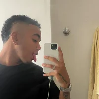 MrsColors's Profile Pic