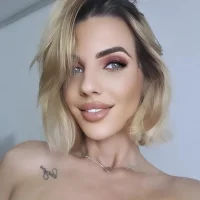 KairaBlake: изображение аватарки