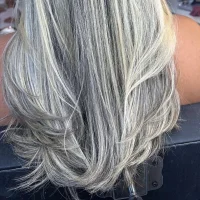 Gambar Profil Helenthay