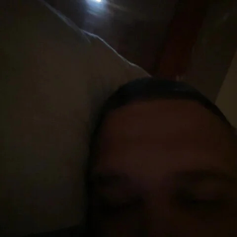 johni653 profile photo