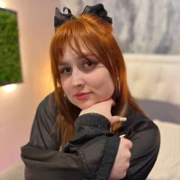 Gambar Avatar Emily_Teler