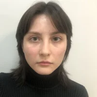 DollyAurton's Profile Pic