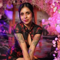 annie_shine_ Adlı Modelin Avatarı