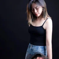 Lisa-111's Profile Pic
