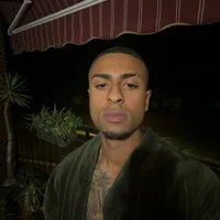 Juniorooo2222 webcam