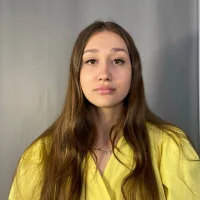 LoraEllender's Profile Pic