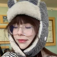 PoppyMollyy's Profile Pic