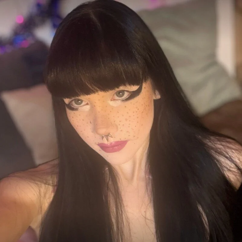 Juicy_MilkX live cam profile