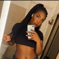 AMARA_MONROE_