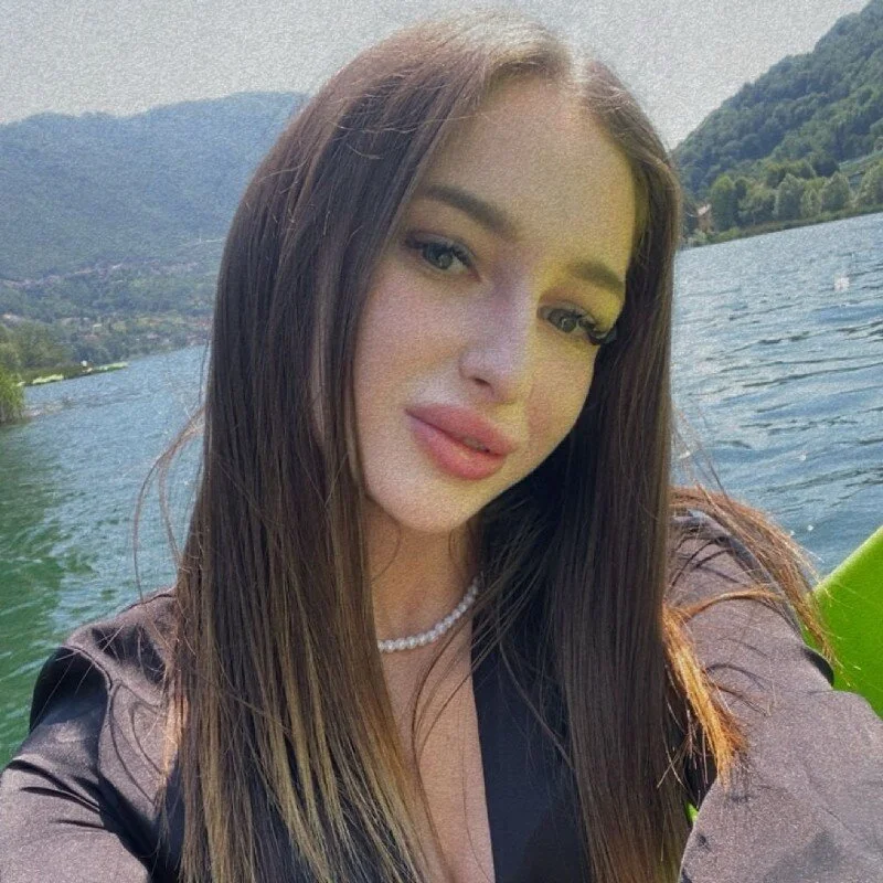 LilaRosewood profile photo