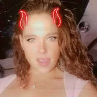 LexiSkye94's Avatar Pic