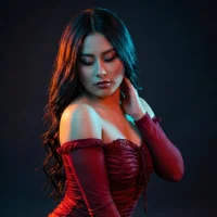 valeria_pink18 Adlı Modelin Avatarı