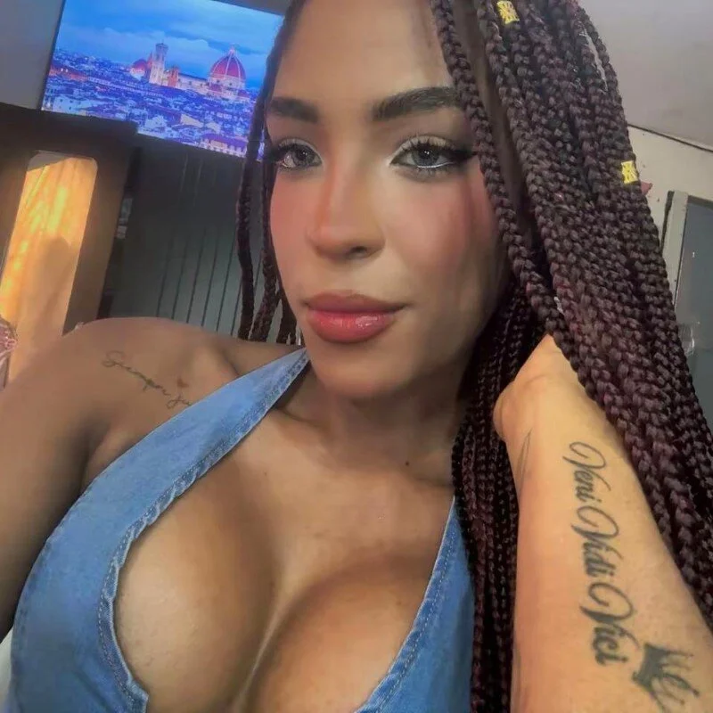 Emely_Deluxee profile photo