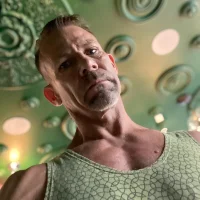 filthyrichxxx's Avatar Pic